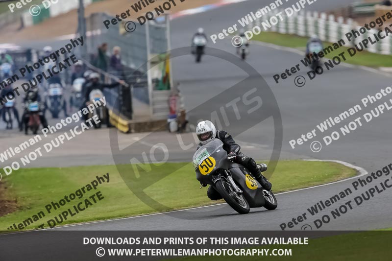 Vintage motorcycle club;eventdigitalimages;mallory park;mallory park trackday photographs;no limits trackdays;peter wileman photography;trackday digital images;trackday photos;vmcc festival 1000 bikes photographs